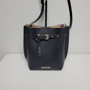 Michael Kors Emilia Small Bucket Messenger Crossbody Bag.